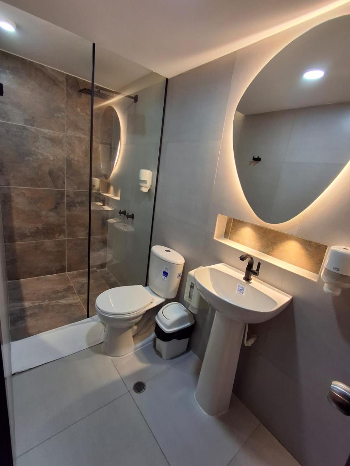 Hotel Leon Dorado Bucaramanga Zewnętrze zdjęcie