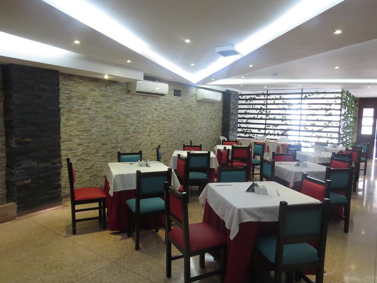 Hotel Leon Dorado Bucaramanga Zewnętrze zdjęcie