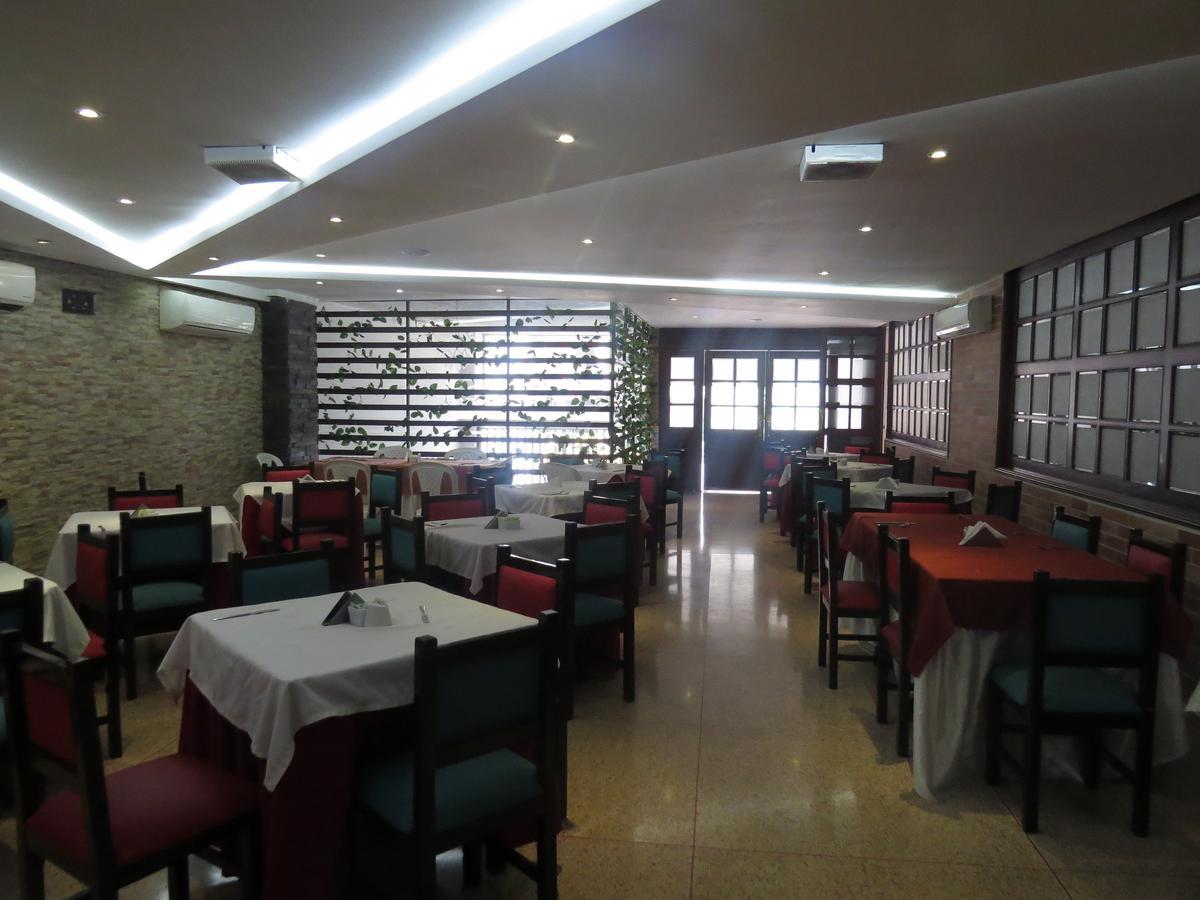 Hotel Leon Dorado Bucaramanga Zewnętrze zdjęcie