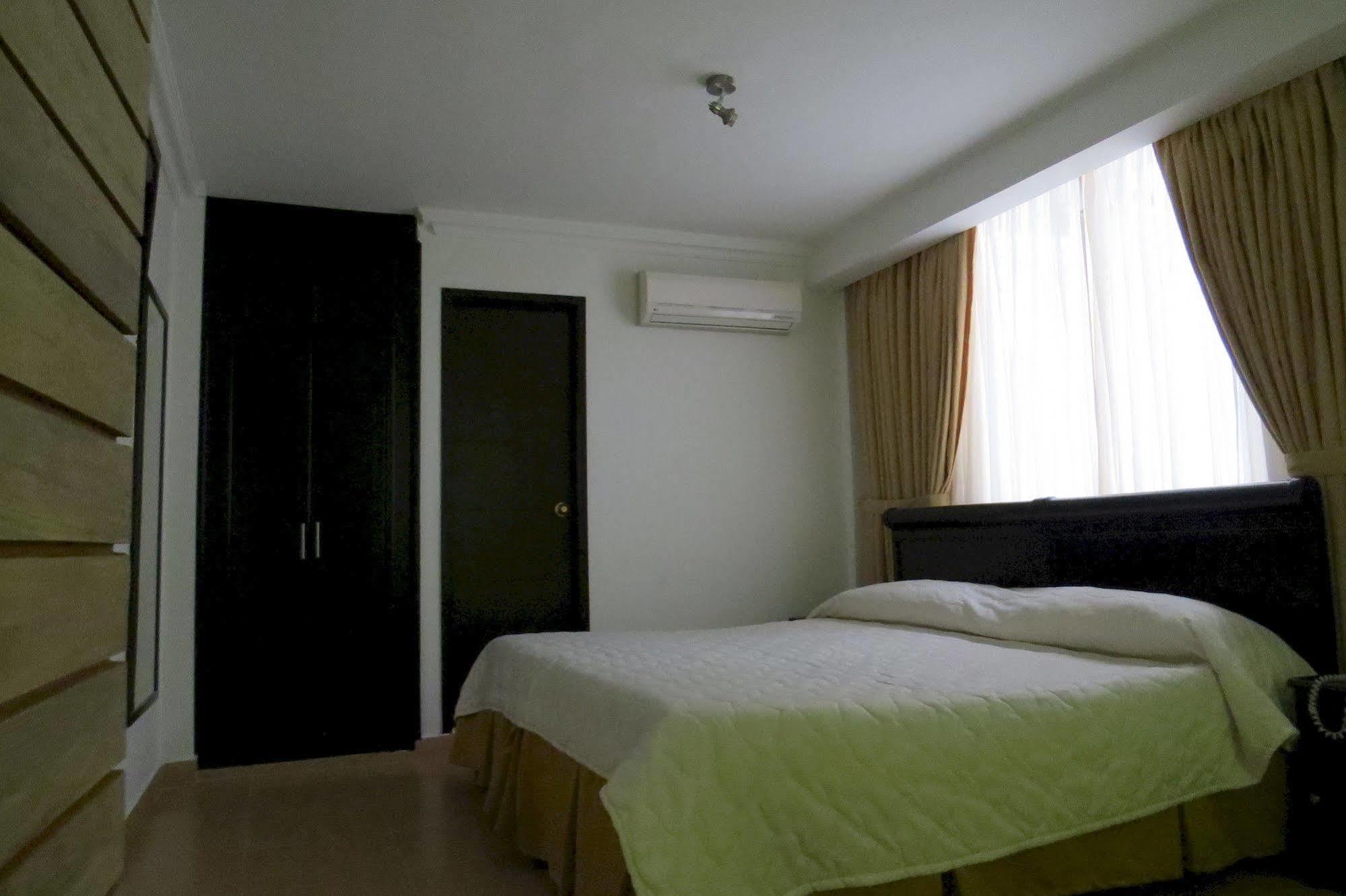 Hotel Leon Dorado Bucaramanga Zewnętrze zdjęcie