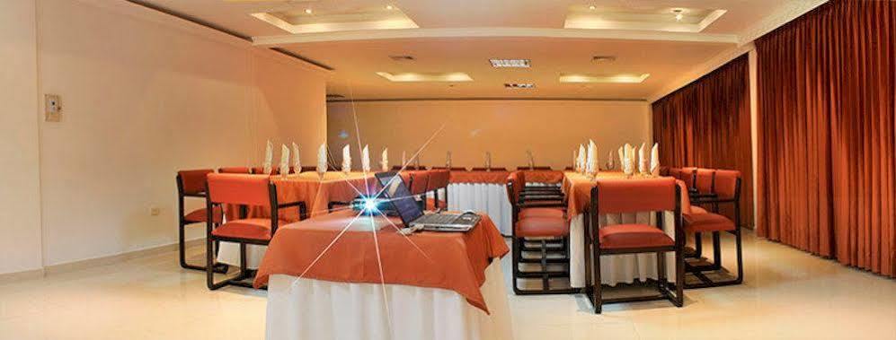 Hotel Leon Dorado Bucaramanga Zewnętrze zdjęcie